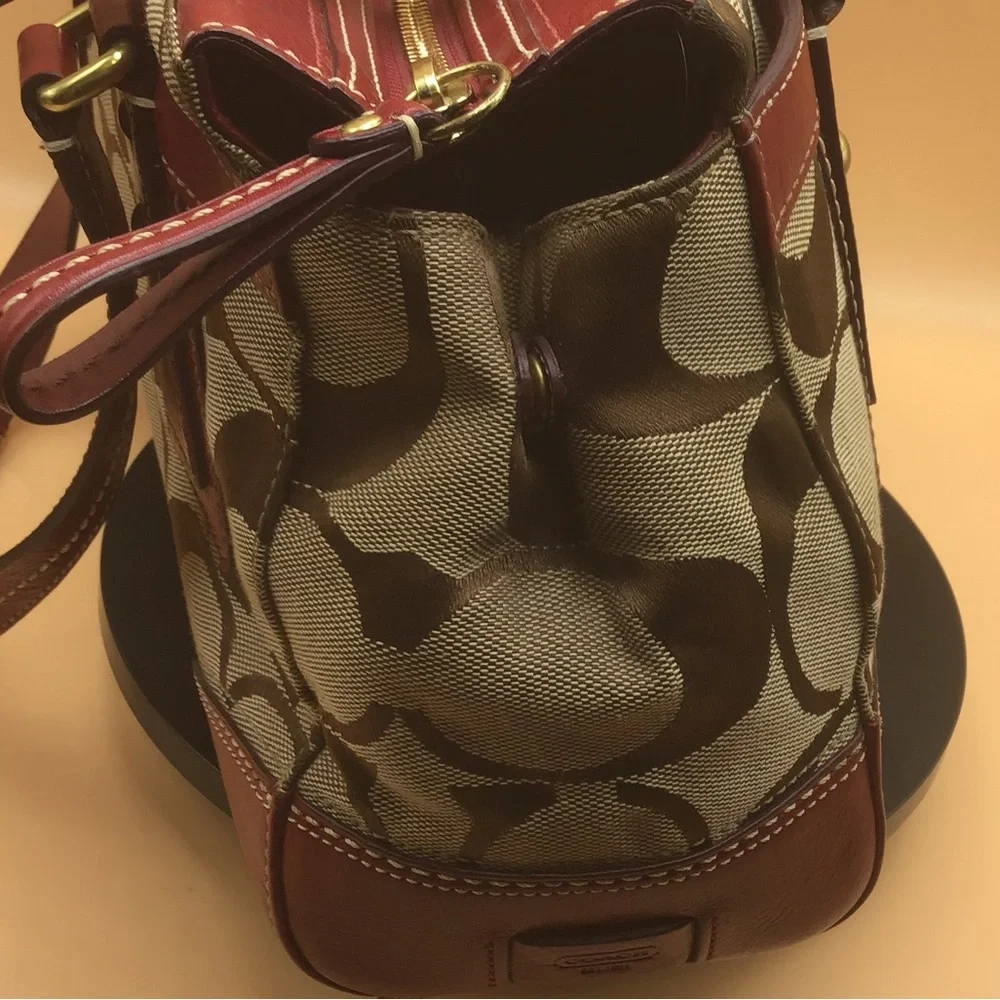 Coach Crimson  Hamptons Signature Red Large  Carryall
